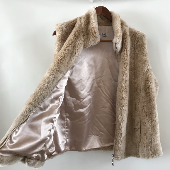 COLDWATER CREEK Vegan Faux Fur Vest - Picture 5 of 8